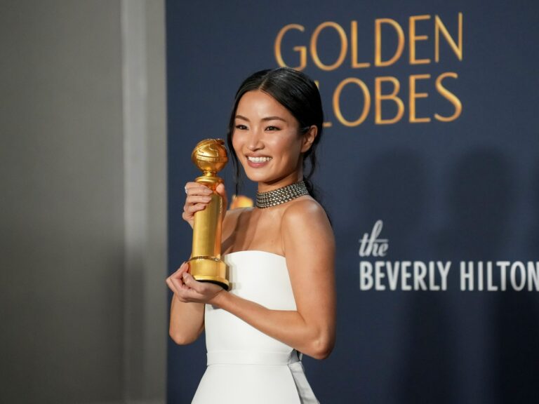 anna-sawai-pjn-jnv04978